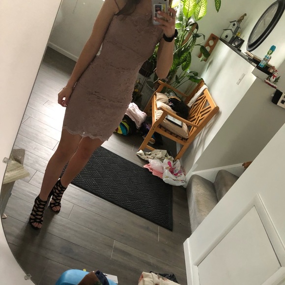 LACE HOMECOMING DRESS ! - Picture 3 of 5